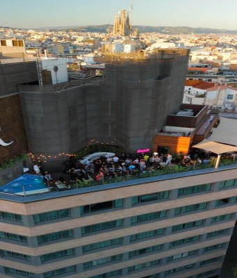 SOUND HUB: Electronic Rooftop Party / BANANA LASER en Barcelona
