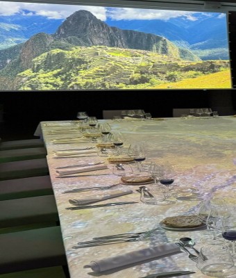 Montañas míticas - EXPERIENCIA CULTURAL GASTRONÓMICA INMERSIVA en Barcelona