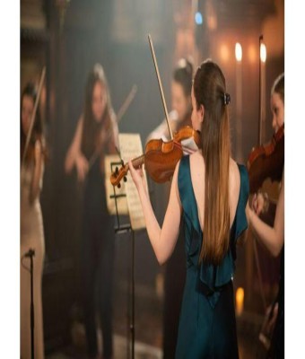 Conciertos para clarinete y violín de Mozart a la luz de las velas en St Mary le Strand en Londres
