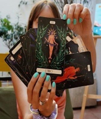Tarot + Pintura & Vino en MADRID