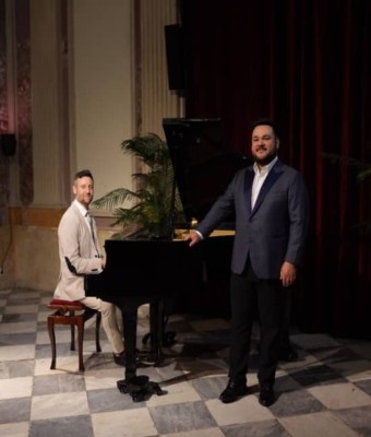 event-image