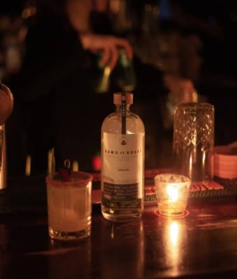 MEZCAL LAB CON BOMBONES ARTESANOS en Madrid