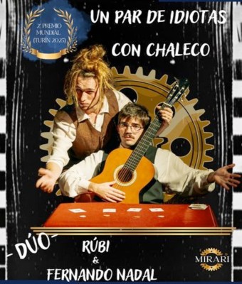 Un Par de Idiotas con Chaleco en Málaga