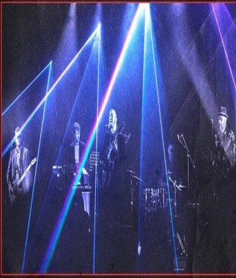 A CARA O CRUZ HOMENAJE a Radio Futura + Diario Fantasma  en Zaragoza