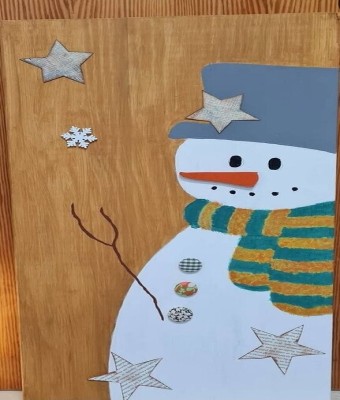 Taller de decoració. Ninot de neu amb fusta en Balears, Illes