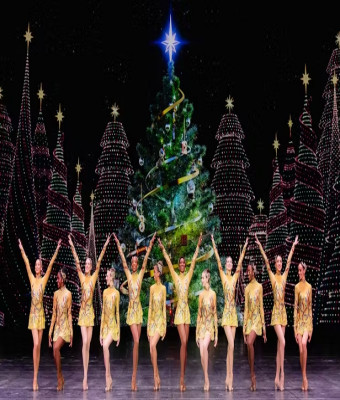 Christmas Spectacular Starring the Radio City Rockettes presentado por QVC