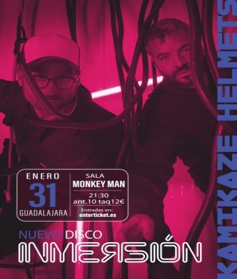 Kamikaze Helmets en Guadalajara,  Café Teatro Monkey Man