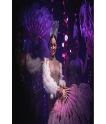 Espectáculo de cabaret en Praga con cena de 4 platos
