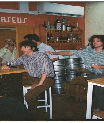 Pony Pool Club + Vapores en Barcelona