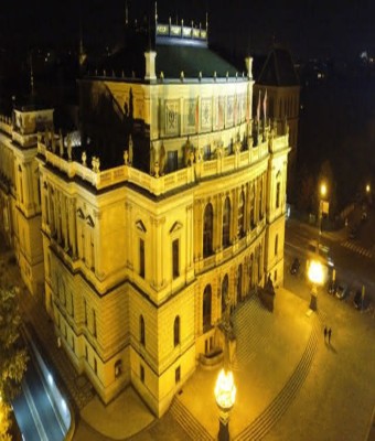 Concierto en el Rudolfinum, lugar emblemático de Praga