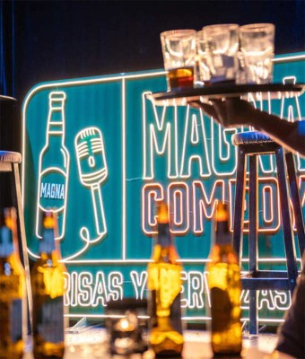 Magna Comedy: un show de humor con cata de cervezas en Barcelona