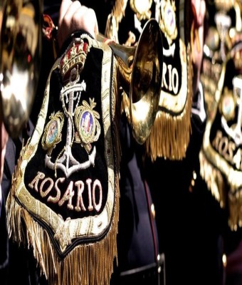 Banda Cornetas y Tambores Rosario de Cádiz en Sevilla