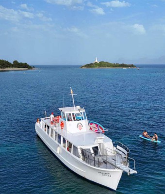 Alcudia Mallorca: Excursión en Barco por la Tarde en Majorca