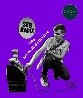 SEB RABIX,  desde Francia con su Radiocasete  en Palmas, Las