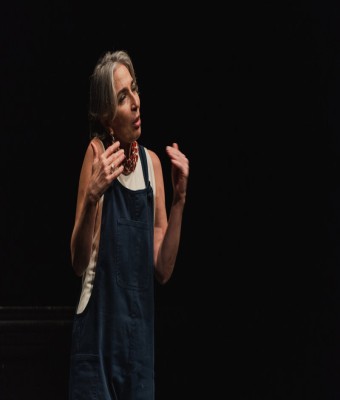 Magda Labarga - Cuentos: En medio de la vida en Sevilla