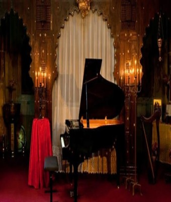 Concierto a la luz de las velas en la iglesia de San Efrén: Liszt, Satie, Beethoven en París
