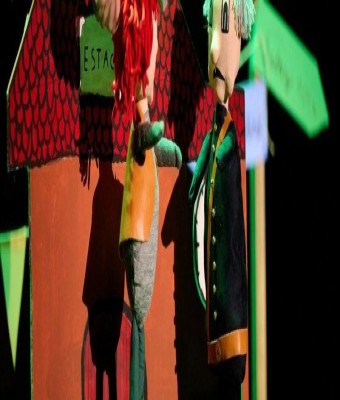 «EL VIAJERO Y EL GUARDAVÍA» TEATRO FIRULETE en Bizkaia