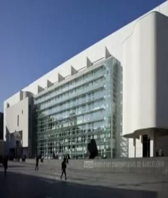 Museo de Arte Contemporáneo de Barcelona (MACBA)