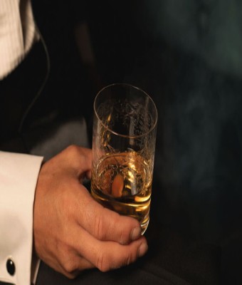 Cata de Whisky Japonés con Maridaje Gastronómico en Ciutat Vella
