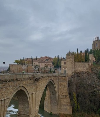 Tour por Toledo y Segovia ¡con opción a Ávila! en Madrid