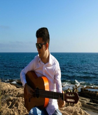 Alejandro Rizo en el Refugio del Poeta en Alicante/Alacant