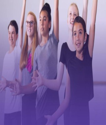 Musical Theatre Masterclass - Six (Ages 13-17 years) en Reino Unido