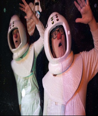 Mina y Zeta cambian de planeta - Cía Huit teatre en Valencia/València