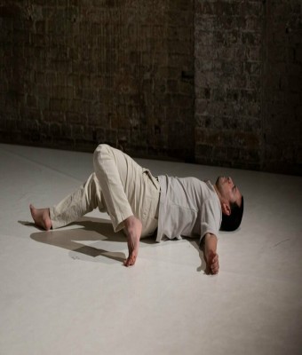 Estudios para un Ecce Homo - Fernando Renjifo & Shantí Vera / Cuatro X Cuatro (MEX) en Rioja, La