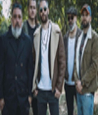 Lady Luck · Vespres de refrigeris entre Guitarres en Barcelona