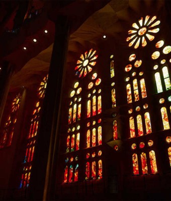 Visita guiada a la Sagrada Familia sin colas - Tour en Inglés en Barcelona