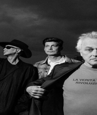 Marc Ribot's Ceramic dog en Badalona