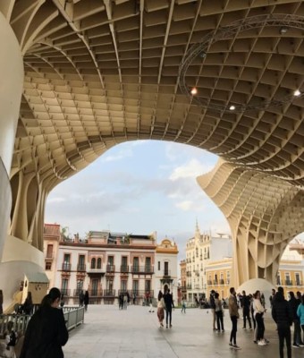 Joyas Ocultas de Sevilla: Tour a Pie por sus Rincones Secretos en Seville