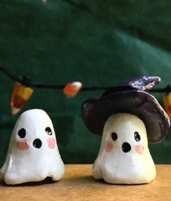 Taller infantil de Halloween: ¡Fantasmas de arcilla! en Barcelona