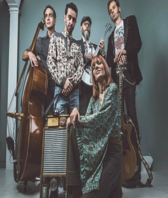BLUEROOMESS - VI FEST CREEDENCE WOMEN en Zaragoza