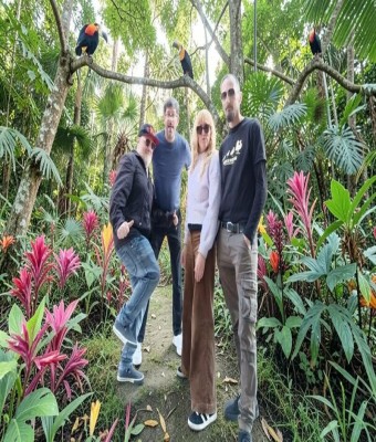 LOS CUATES DEL AYAHUASCA & IVONNE MEDINA en Zaragoza