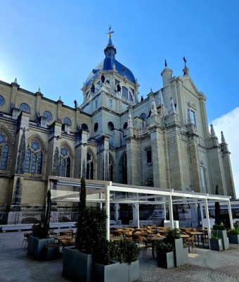Visita al Museo y Cúpula de La Catedral de La Almudena con las mejores vistas al centro de Madrid+ Brunch en el Café de La Galería