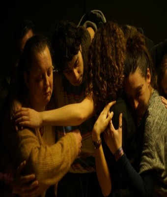 PUESTA EN ESCENA DE LOS RESULTADOS DEL TALLER PIEL COMÚN. MUJERES EN CREACIÓN ESCÉNICA en Sevilla