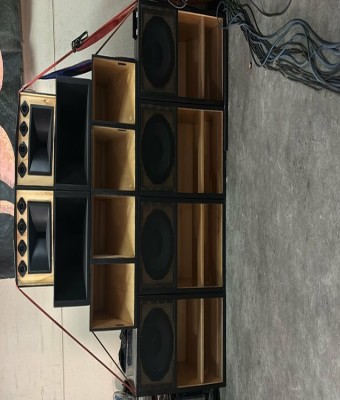 ESPINOSO DUB YARD en Toledo