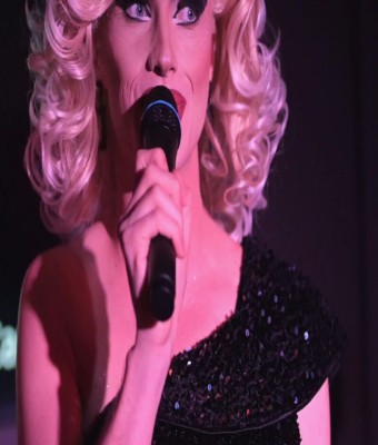 Miss Ava Cardo Show - International Top Drag Queen en Vilanova i la Geltrú