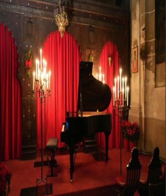 Concierto a la luz de las velas en la iglesia de San Efrén: Schubert, Chopin, Liszt, Satie en París