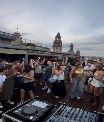 Atik Electronik pres: Rooftop Party w/PINI en Barcelona