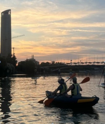 Atardecer en Kayak en Seville
