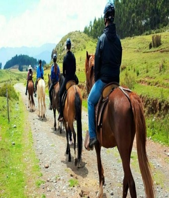 montar ah caballo domingo y lunes en Madrid