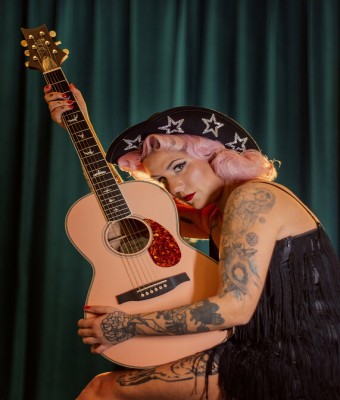 Angela Hoodoo Fin de Gira + Castor Head en Madrid