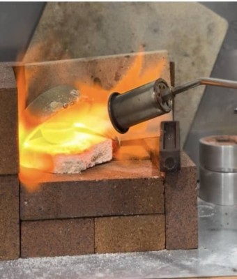 Taller de Joyería Artesanal / Crea tu pieza en 1 día (pieza de plata y piedra natural) en Madrid