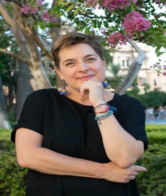 Presencia y rizoma en escena - Patricia Davis en Sevilla