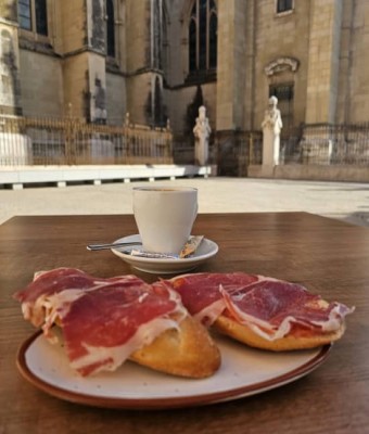 Desayuno salado Gastrocultural en Madrid