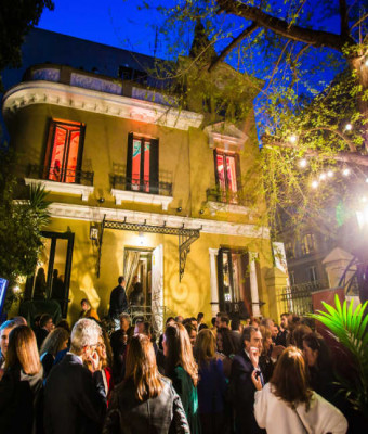 Experiencia de Ópera y Gastronomía en La Favorita en Madrid